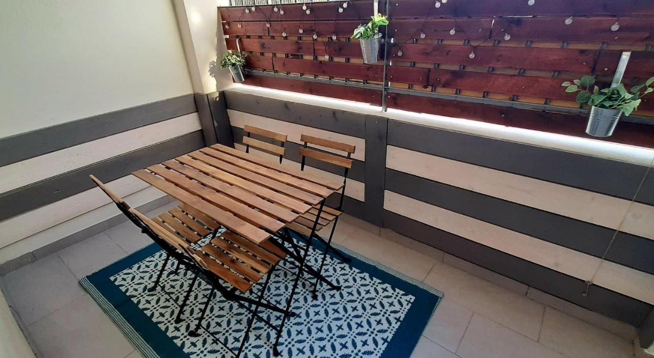 Appartement Avec Terrasse Toulon Buitenkant foto